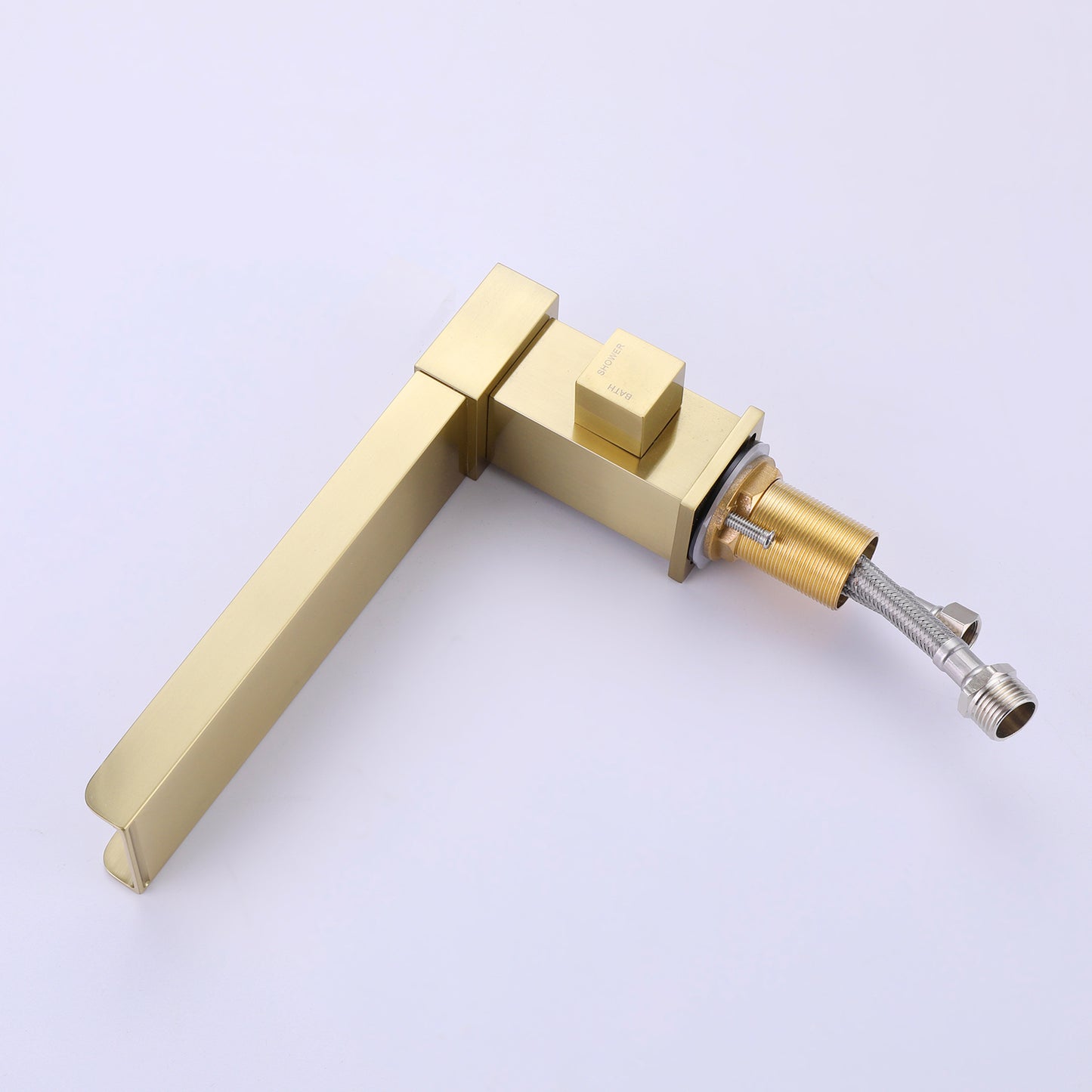 Mista Deck Mounted Bathtub Faucet With Handheld Shower CUPC Certification Valve