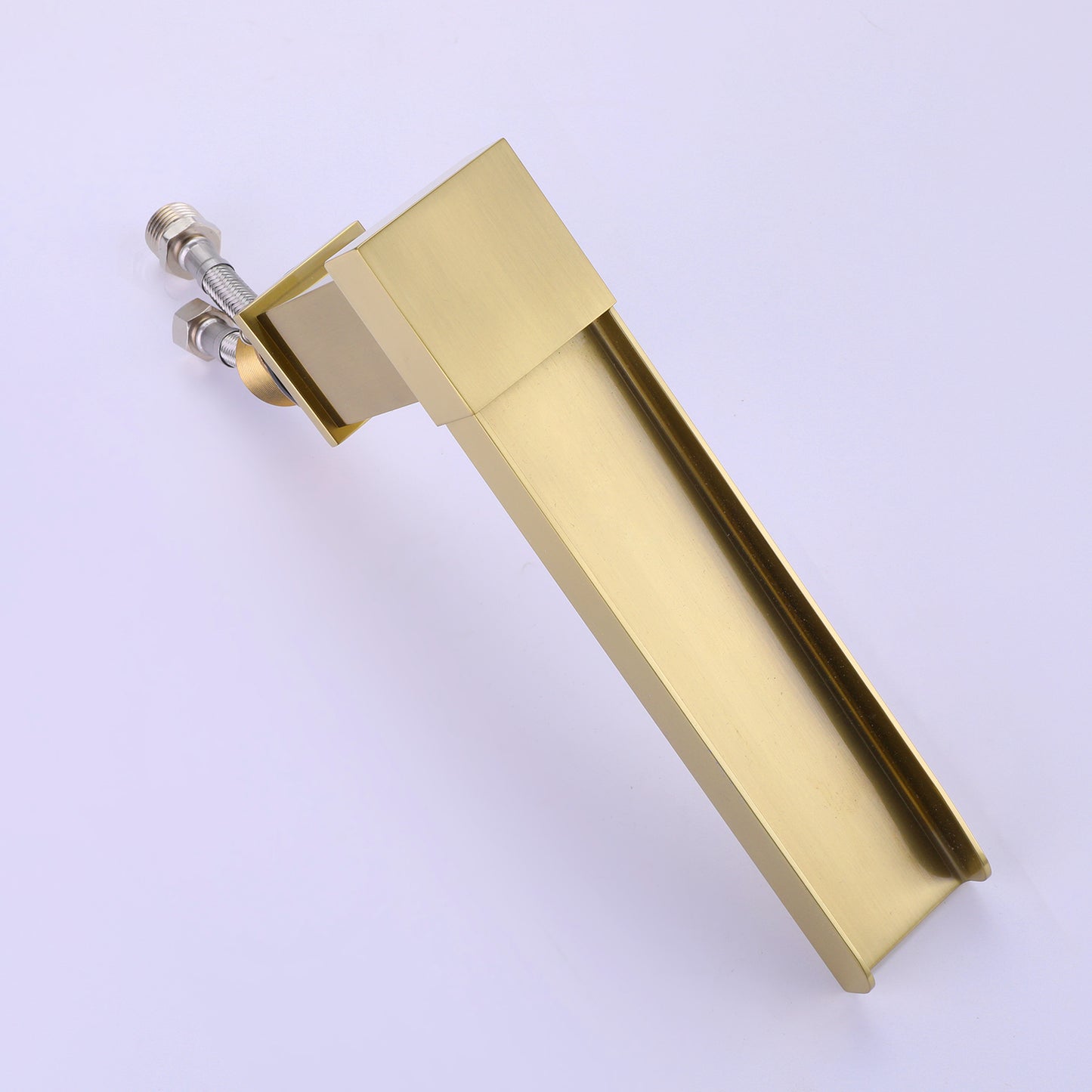 Mista Deck Mounted Bathtub Faucet With Handheld Shower CUPC Certification Valve