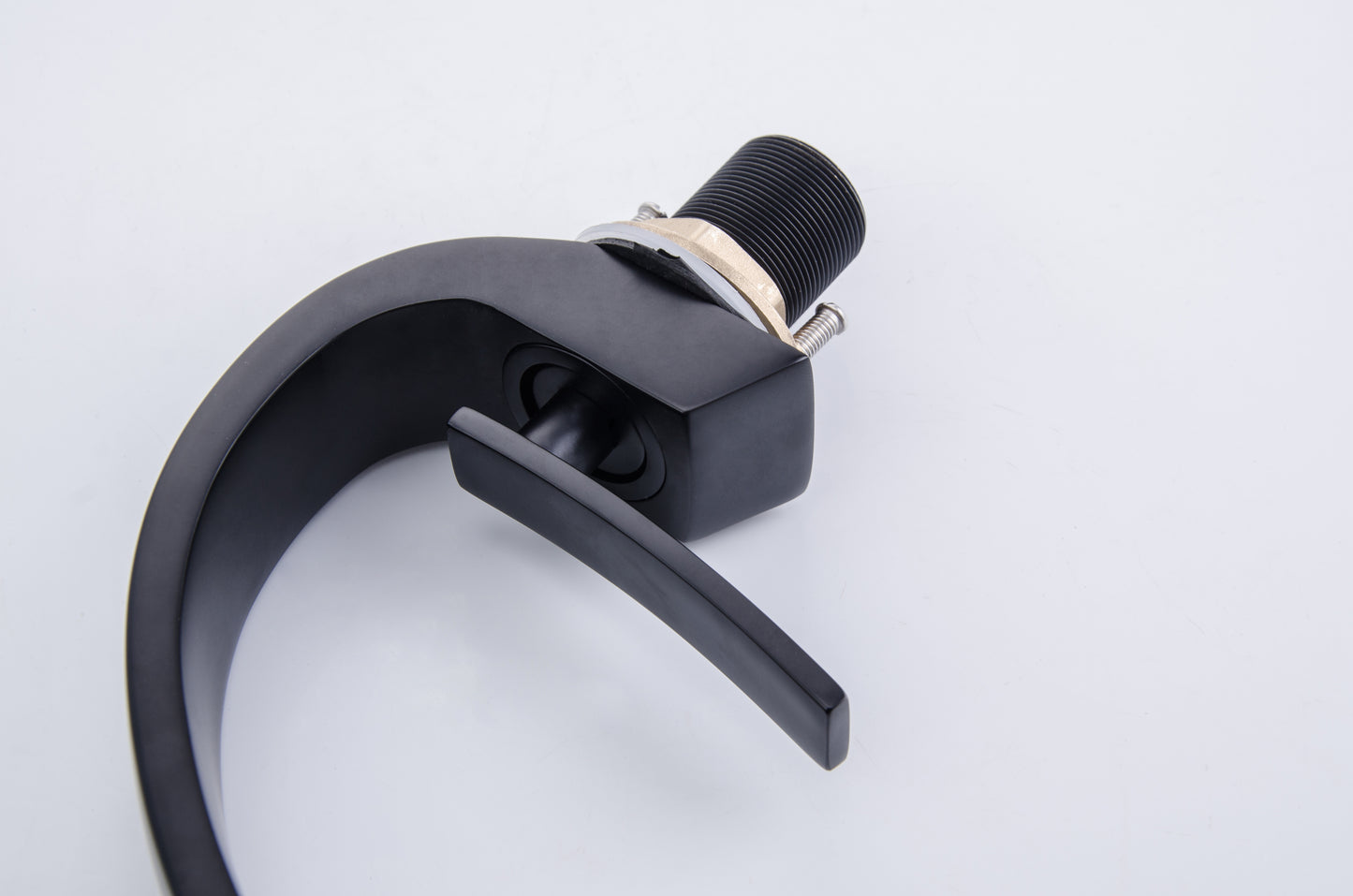 Peetys Deck Mounted Basin Single Handle Matte Black Bathroom Faucet